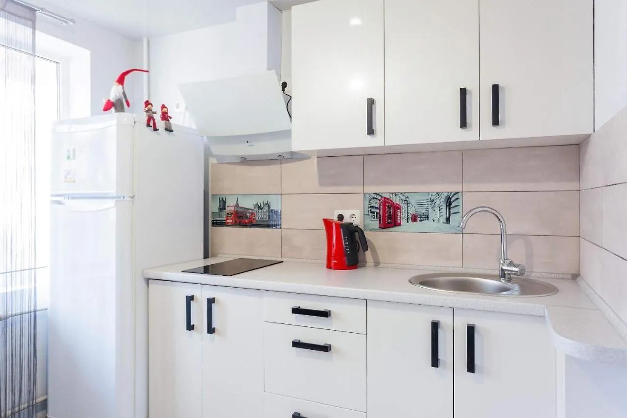 Obolon Metro Station Apartamento Kiev 0*,